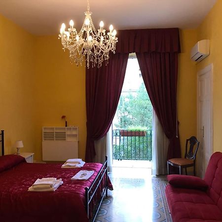La Breccia A Porta Pia Bed & Breakfast Roma Ngoại thất bức ảnh