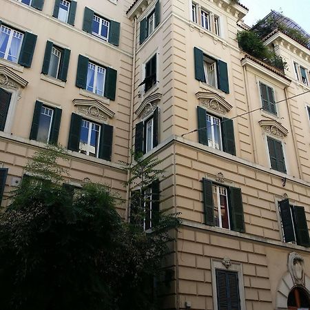 La Breccia A Porta Pia Bed & Breakfast Roma Ngoại thất bức ảnh
