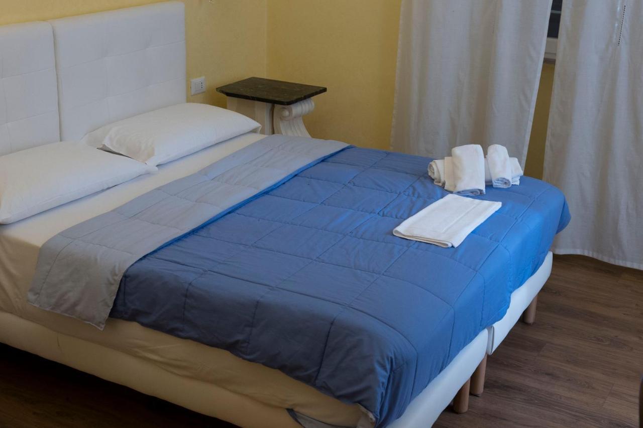 La Breccia A Porta Pia Bed & Breakfast Roma Ngoại thất bức ảnh
