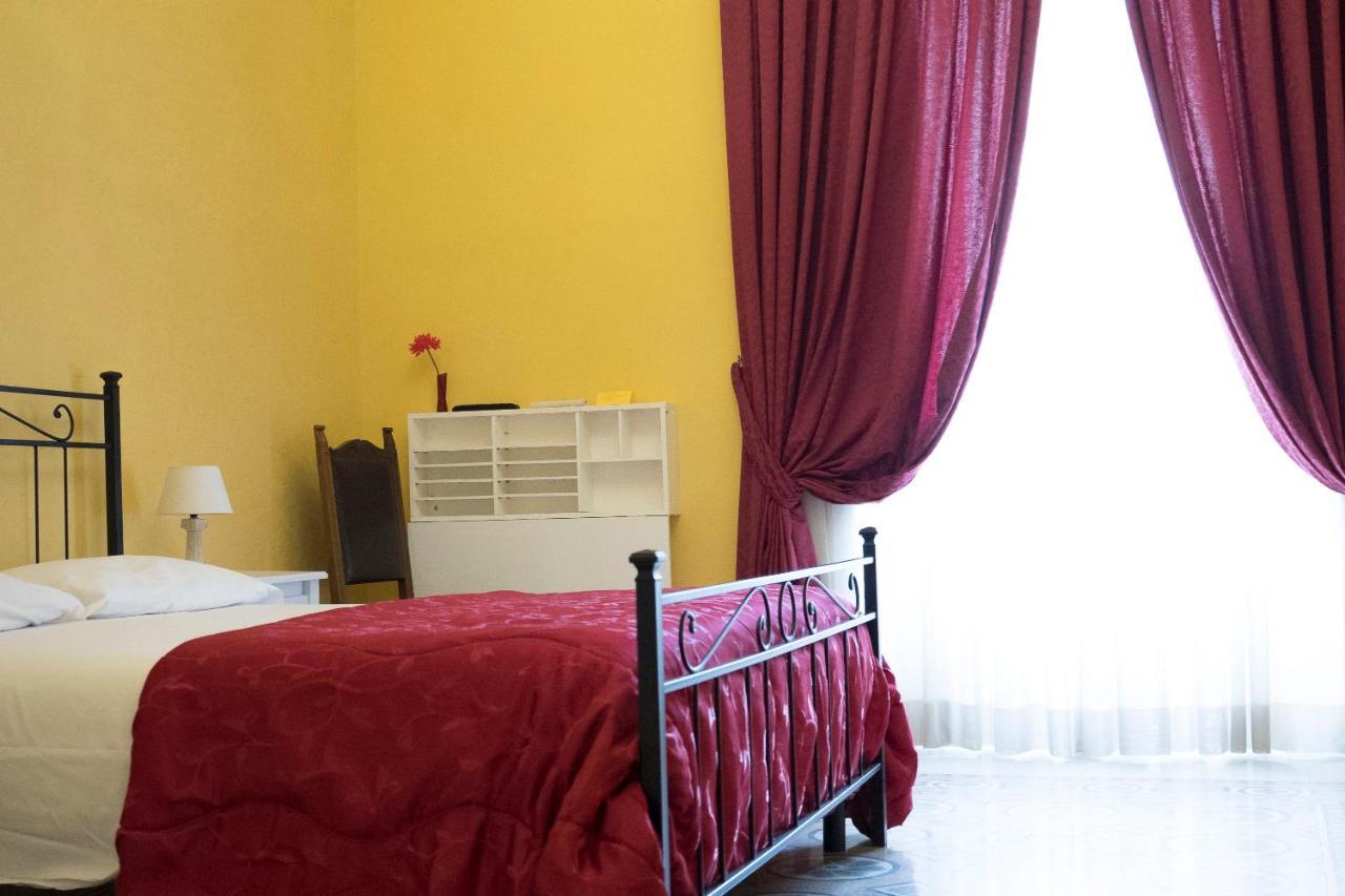 La Breccia A Porta Pia Bed & Breakfast Roma Ngoại thất bức ảnh