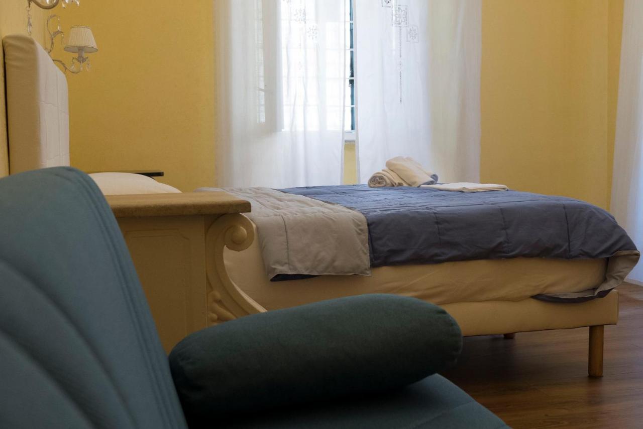 La Breccia A Porta Pia Bed & Breakfast Roma Ngoại thất bức ảnh