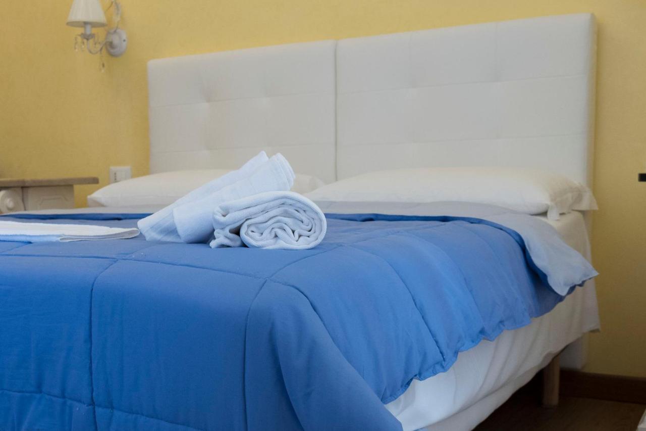 La Breccia A Porta Pia Bed & Breakfast Roma Ngoại thất bức ảnh