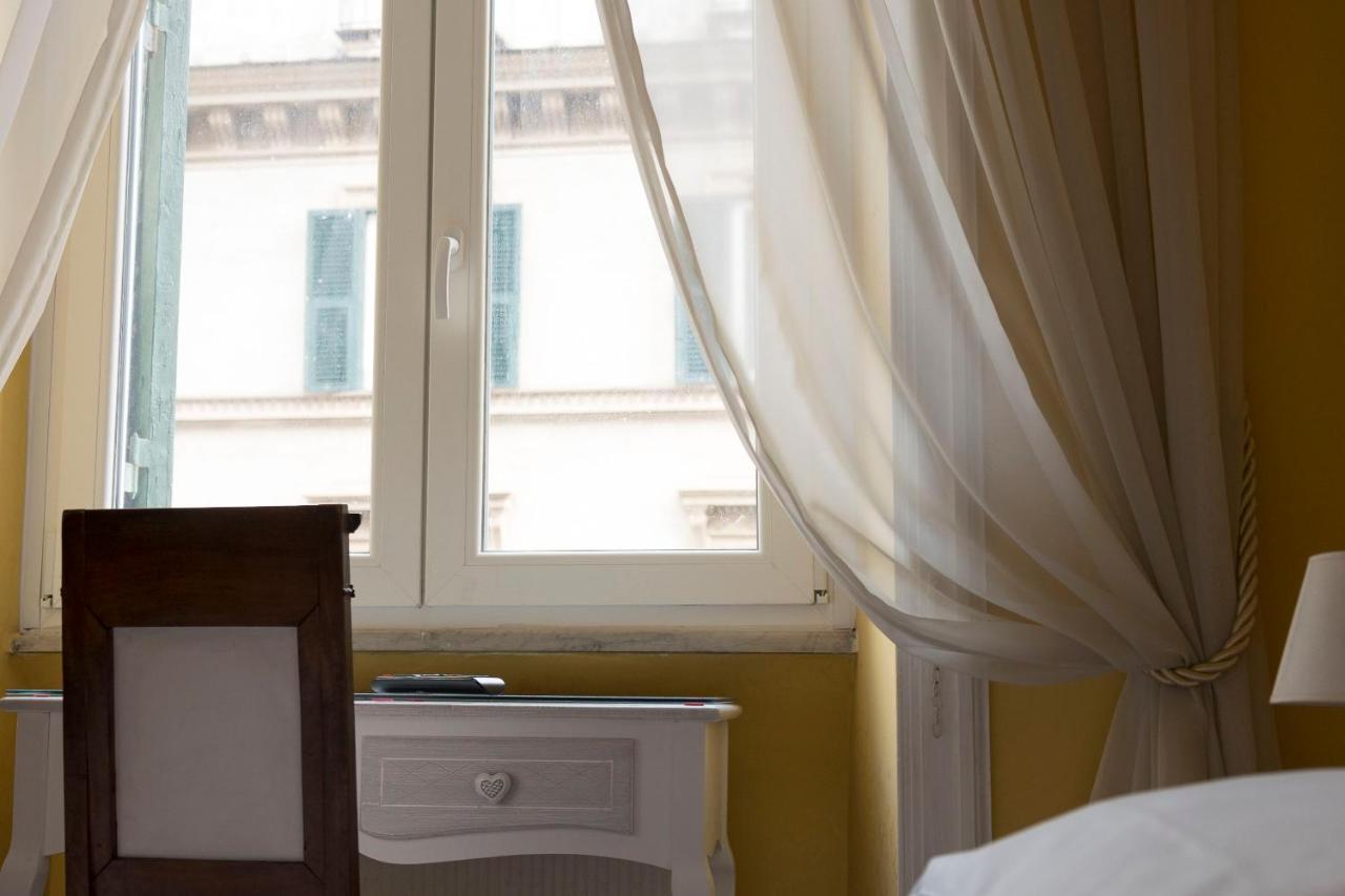 La Breccia A Porta Pia Bed & Breakfast Roma Ngoại thất bức ảnh