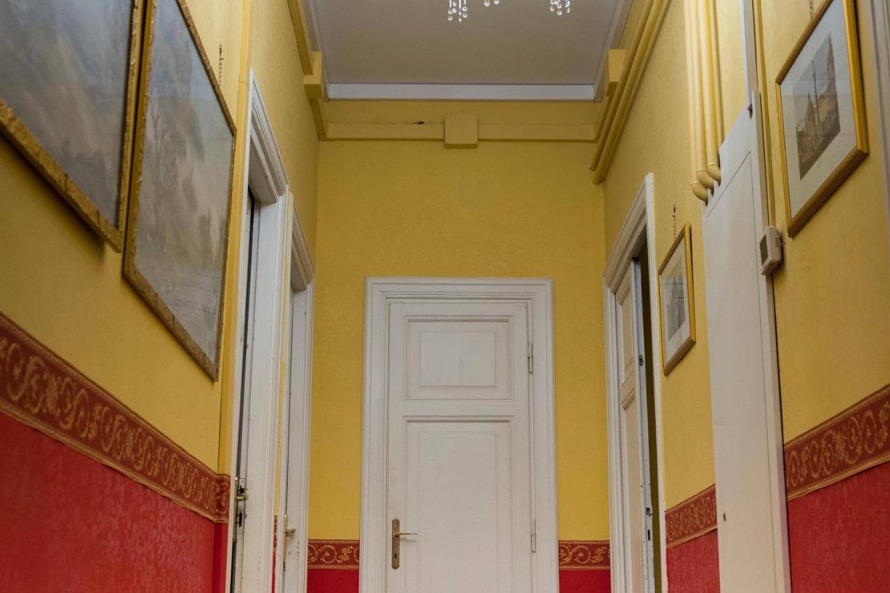 La Breccia A Porta Pia Bed & Breakfast Roma Ngoại thất bức ảnh