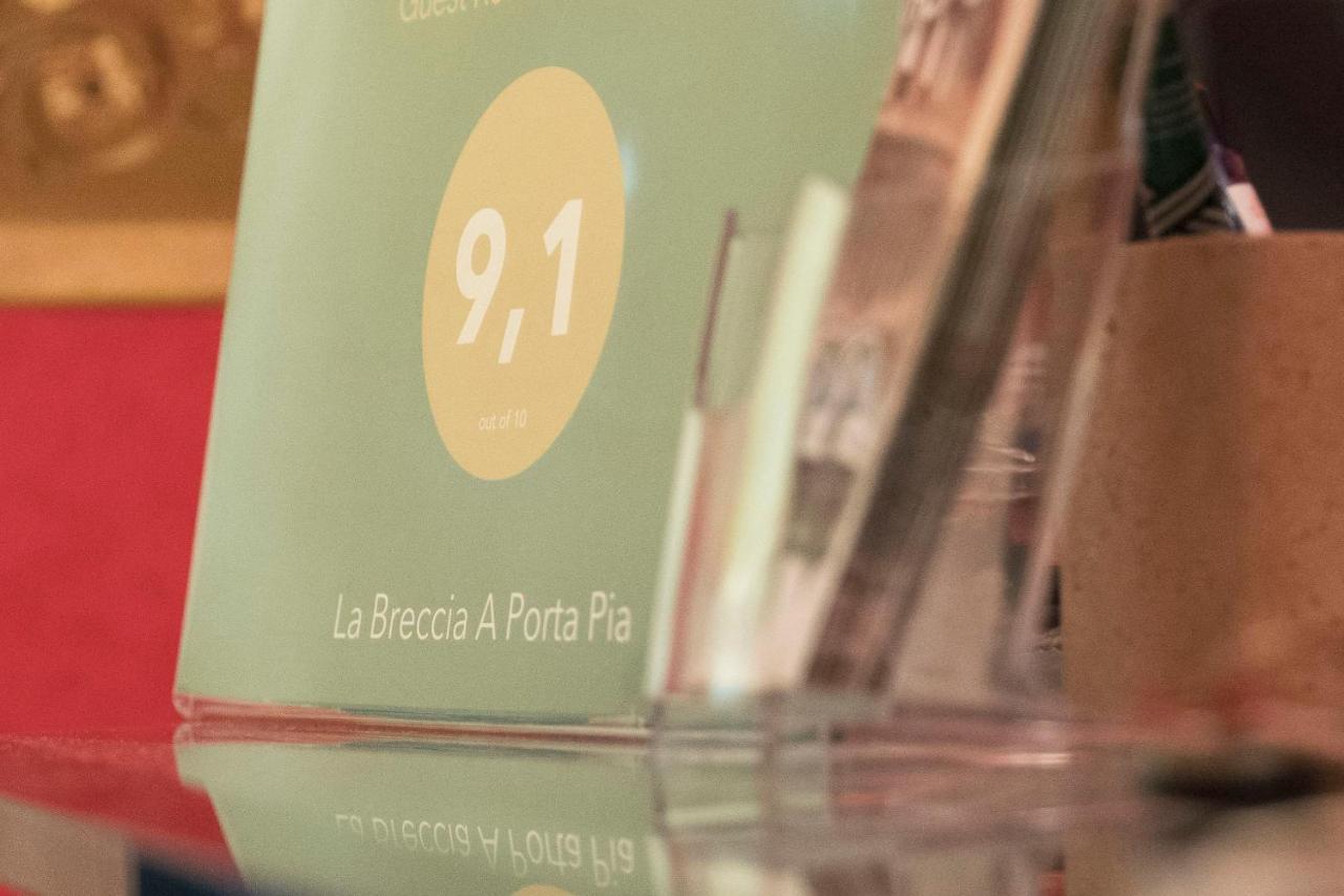 La Breccia A Porta Pia Bed & Breakfast Roma Ngoại thất bức ảnh