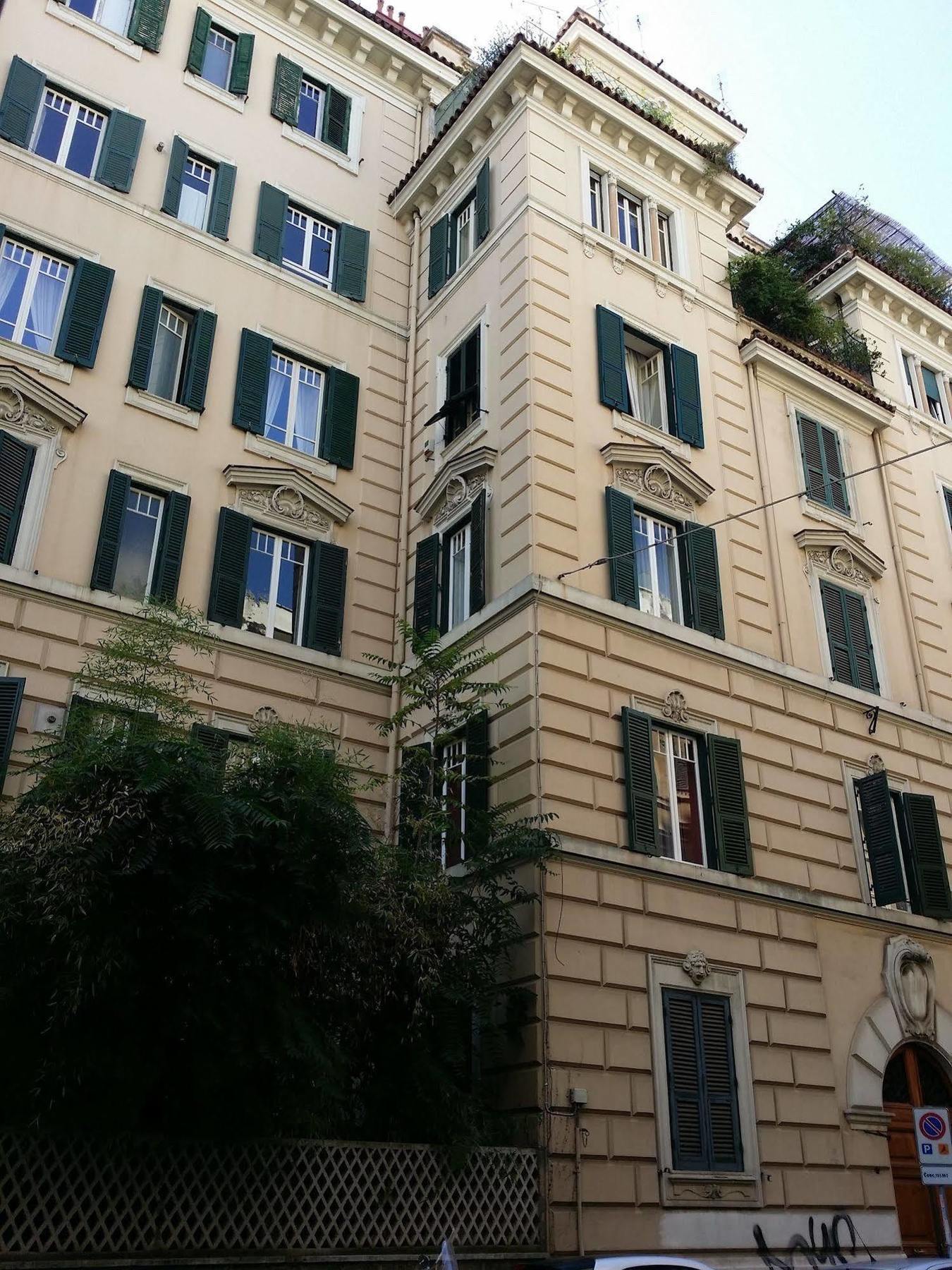 La Breccia A Porta Pia Bed & Breakfast Roma Ngoại thất bức ảnh